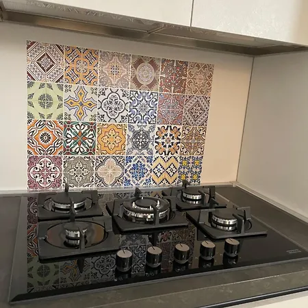 Daffy House Apartment *